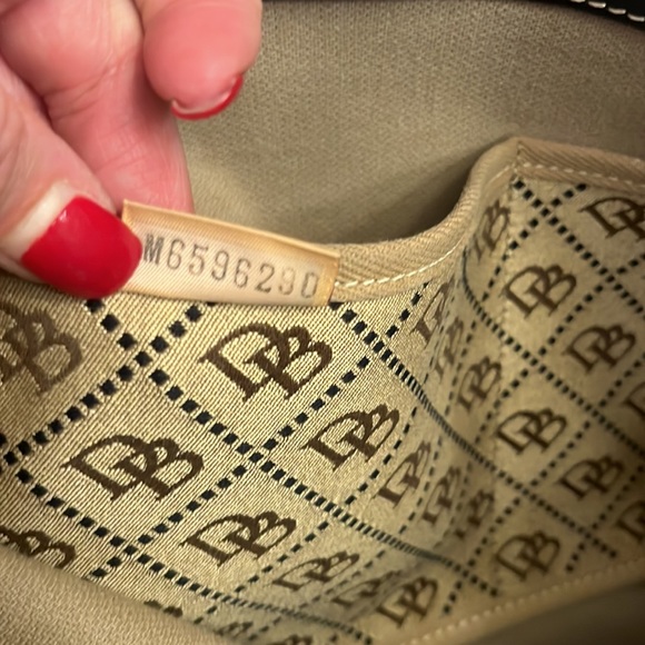 EUC Dooney & Bourke canvas tan & brown tote. - Picture 8 of 16